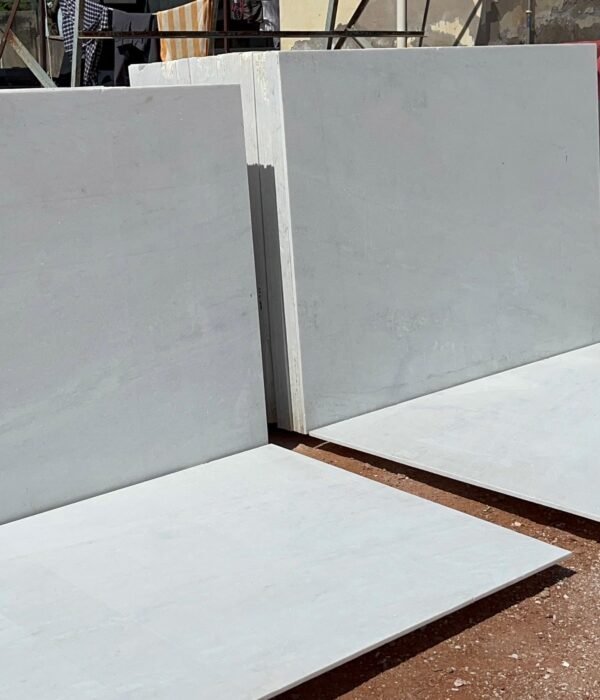 morwad white