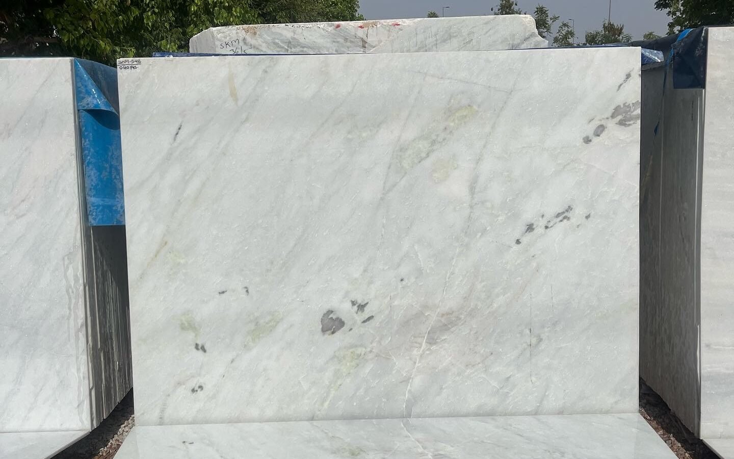 Morwad White