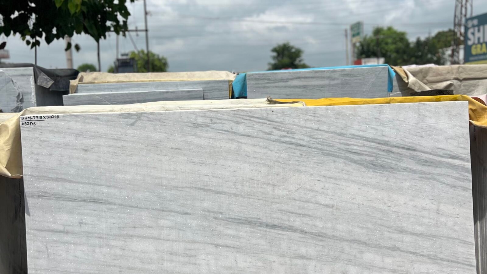 Aarna marble