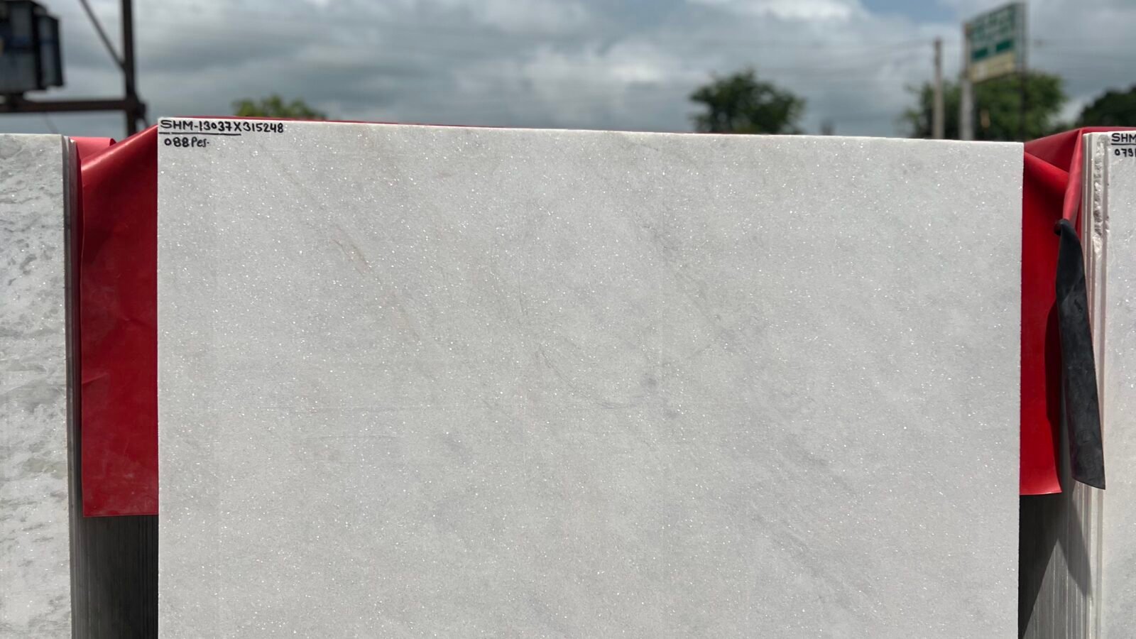 morewad white